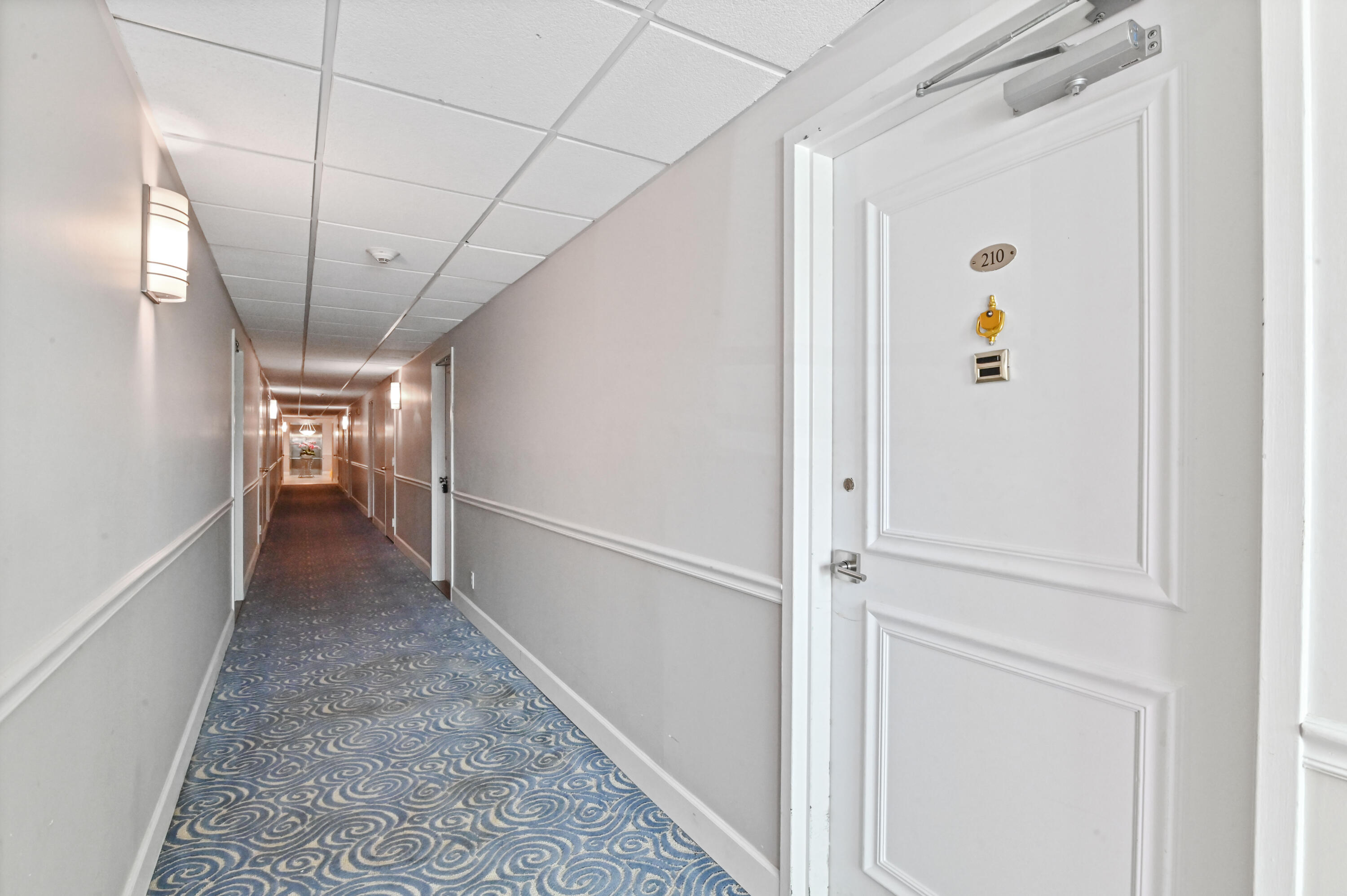 2600 N Flagler Drive 210, West Palm Beach Unit: 210