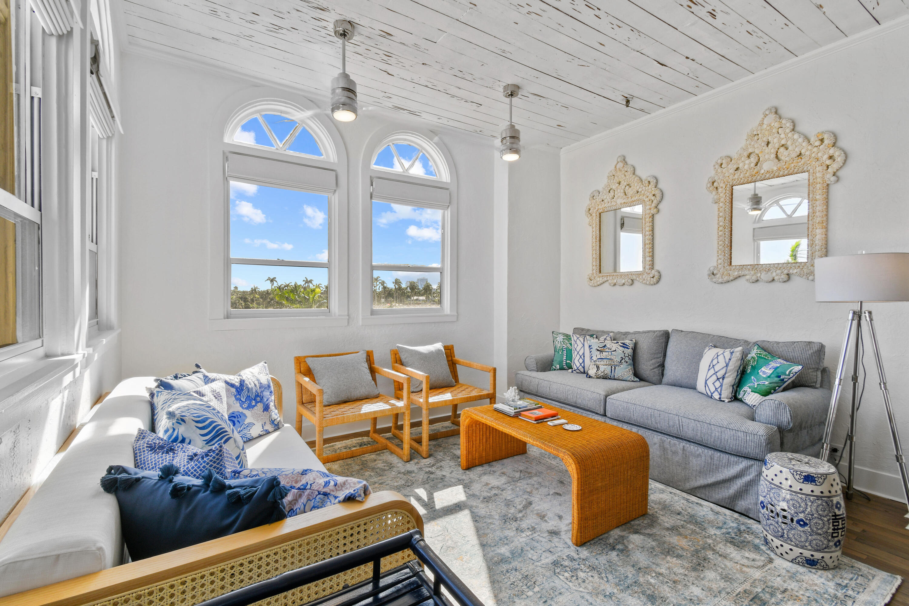 235 Sunrise Avenue Ph6