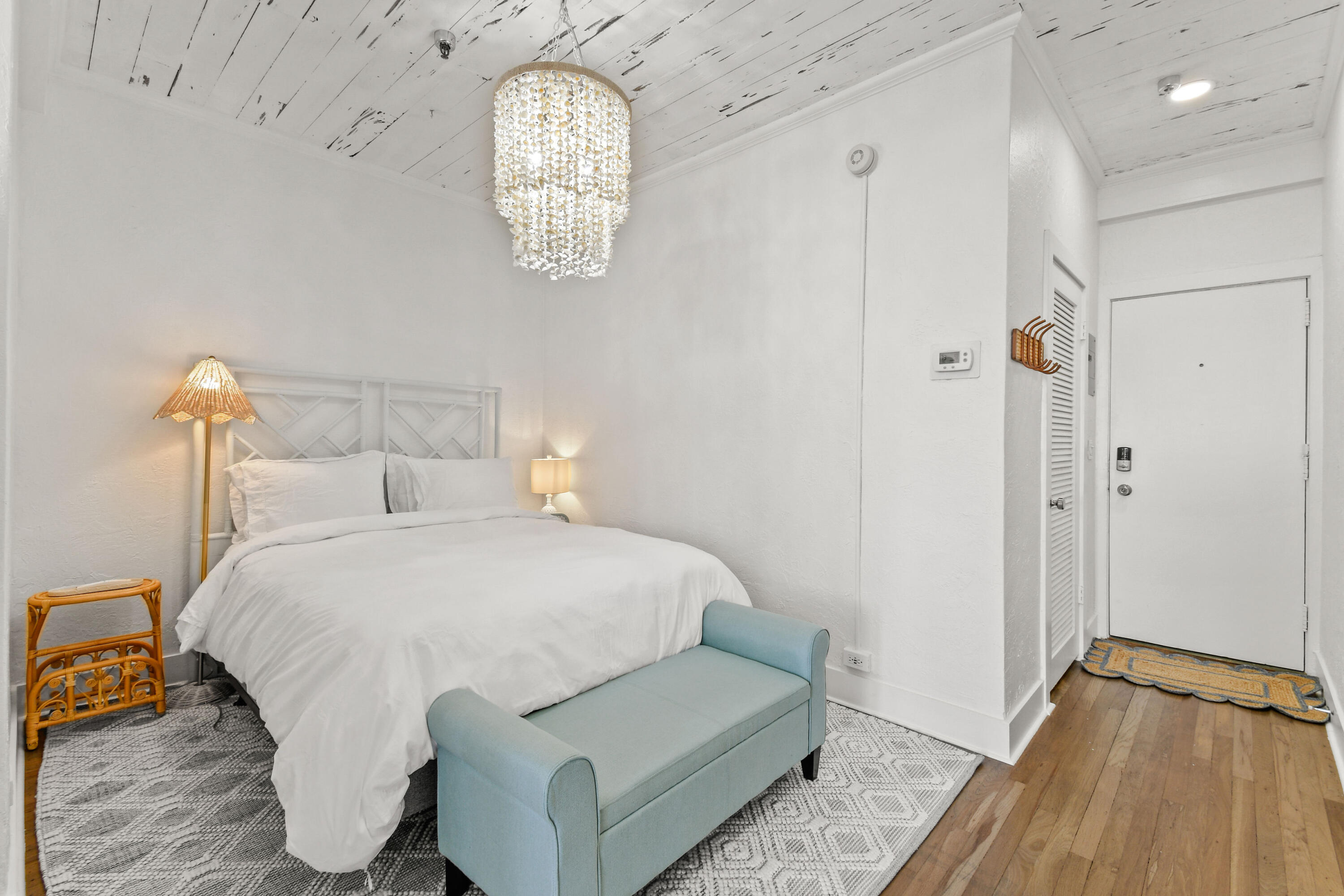 235 Sunrise Avenue Ph6