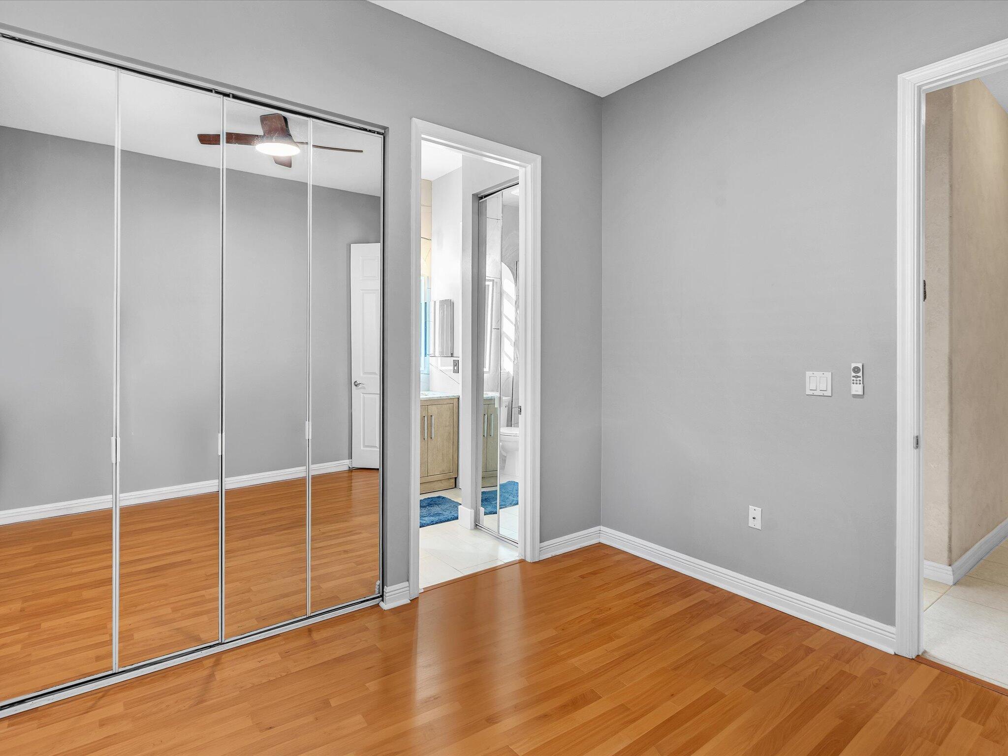 6419 Stonehurst Circle