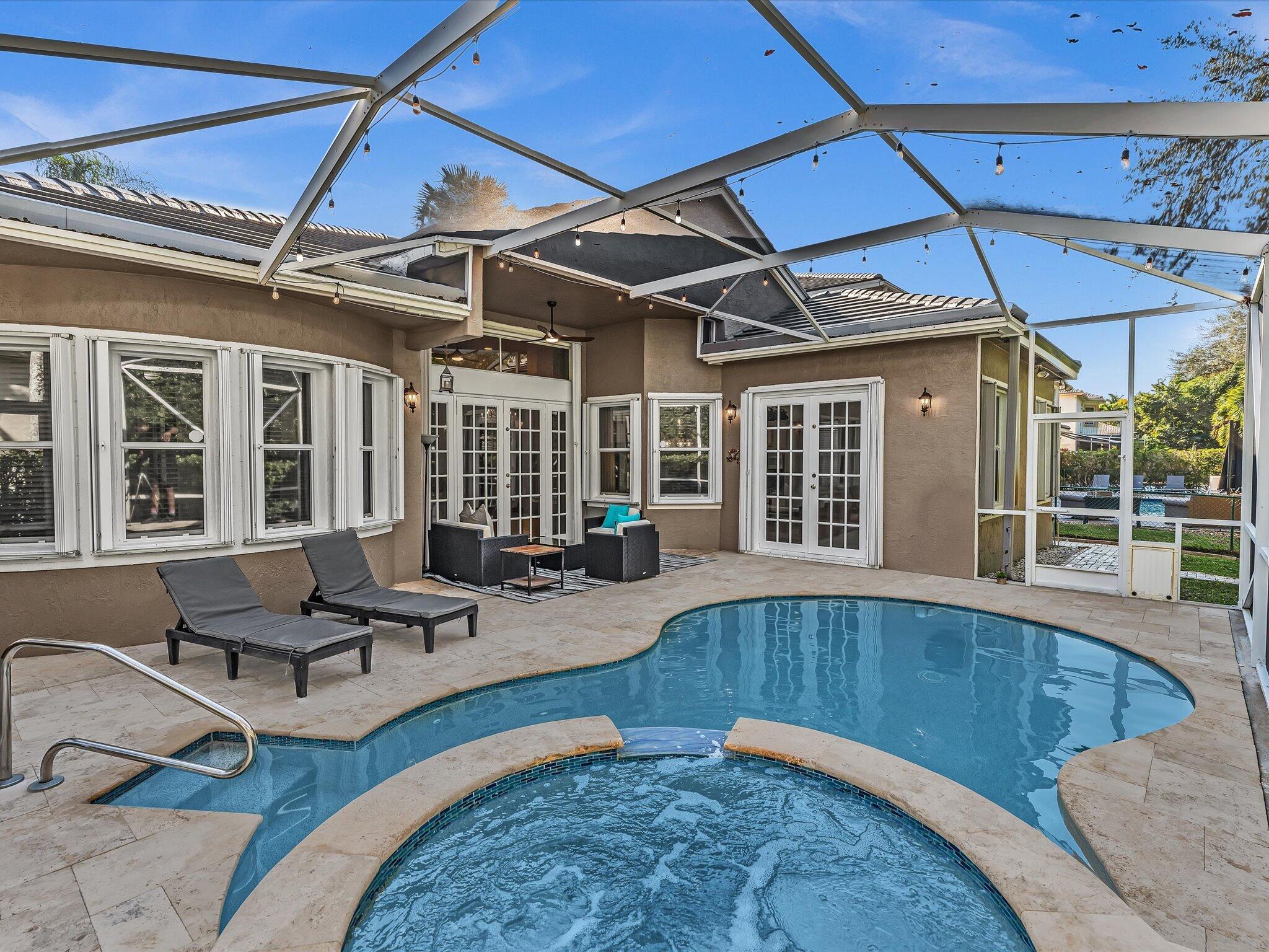 6419 Stonehurst Circle