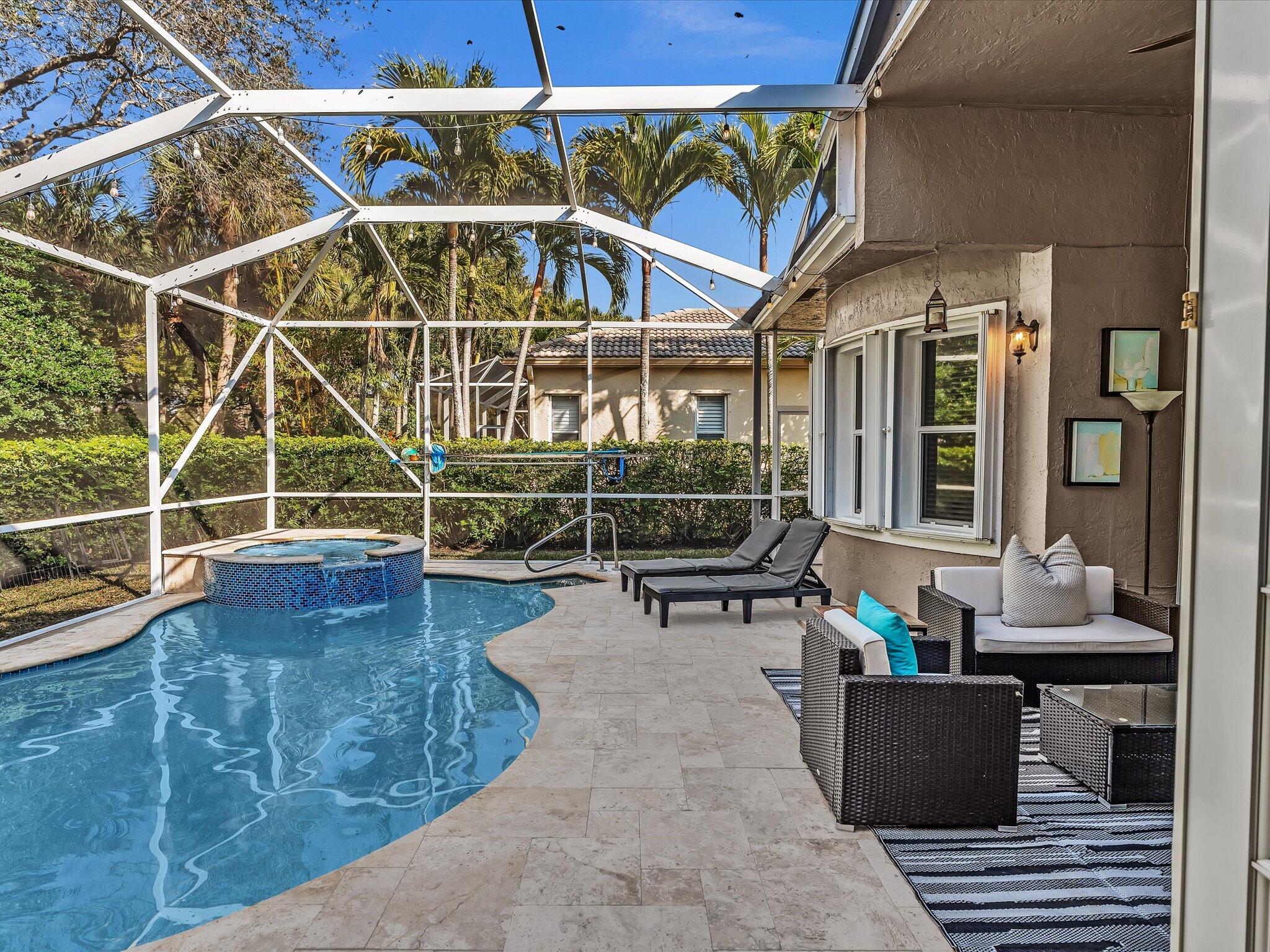 6419 Stonehurst Circle