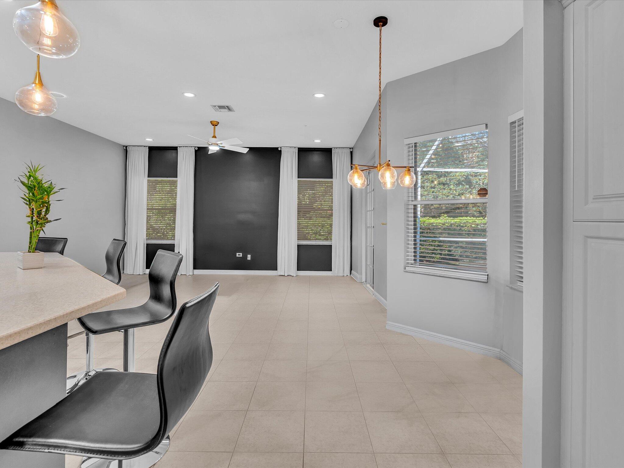 6419 Stonehurst Circle