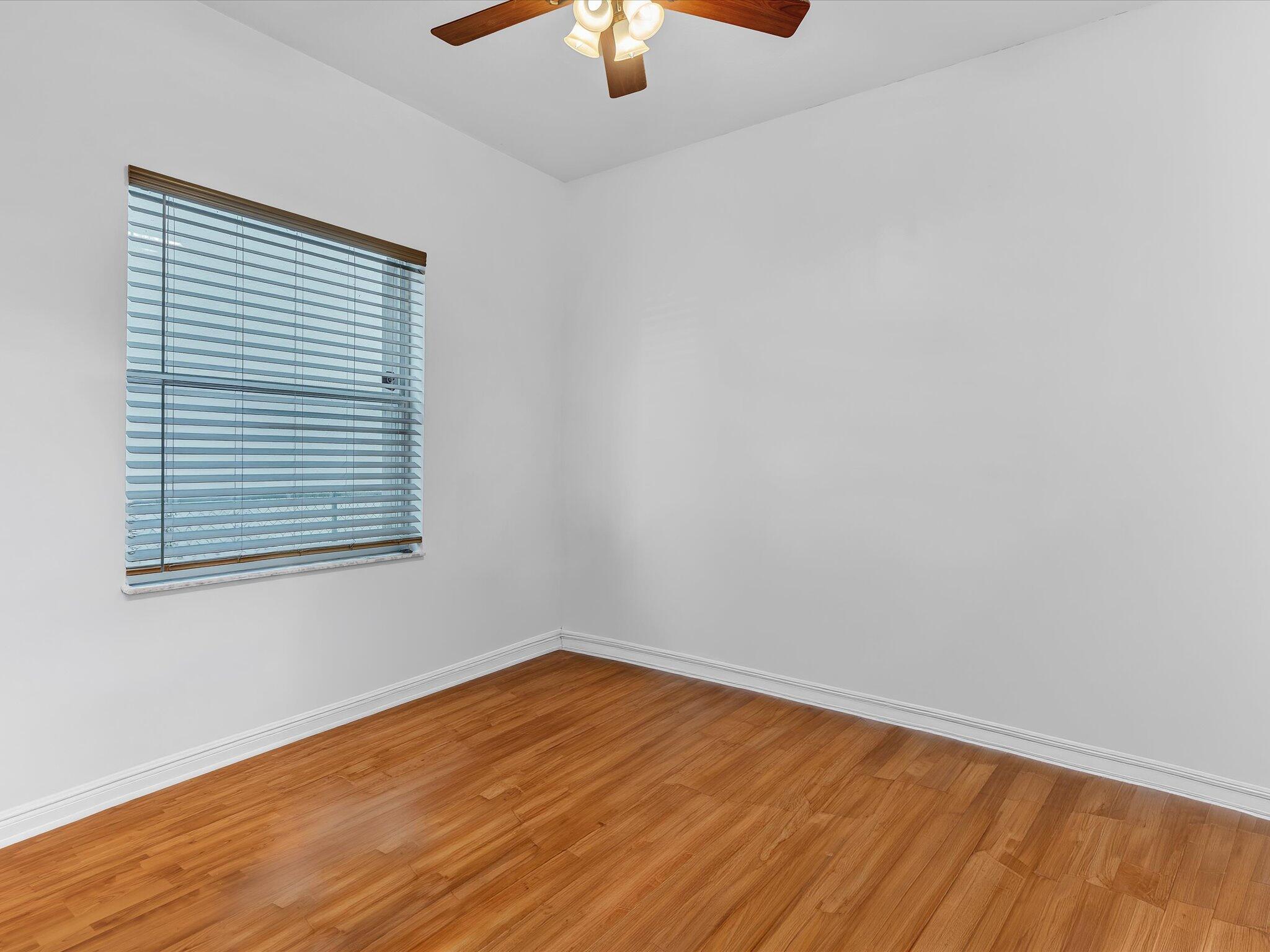 6419 Stonehurst Circle