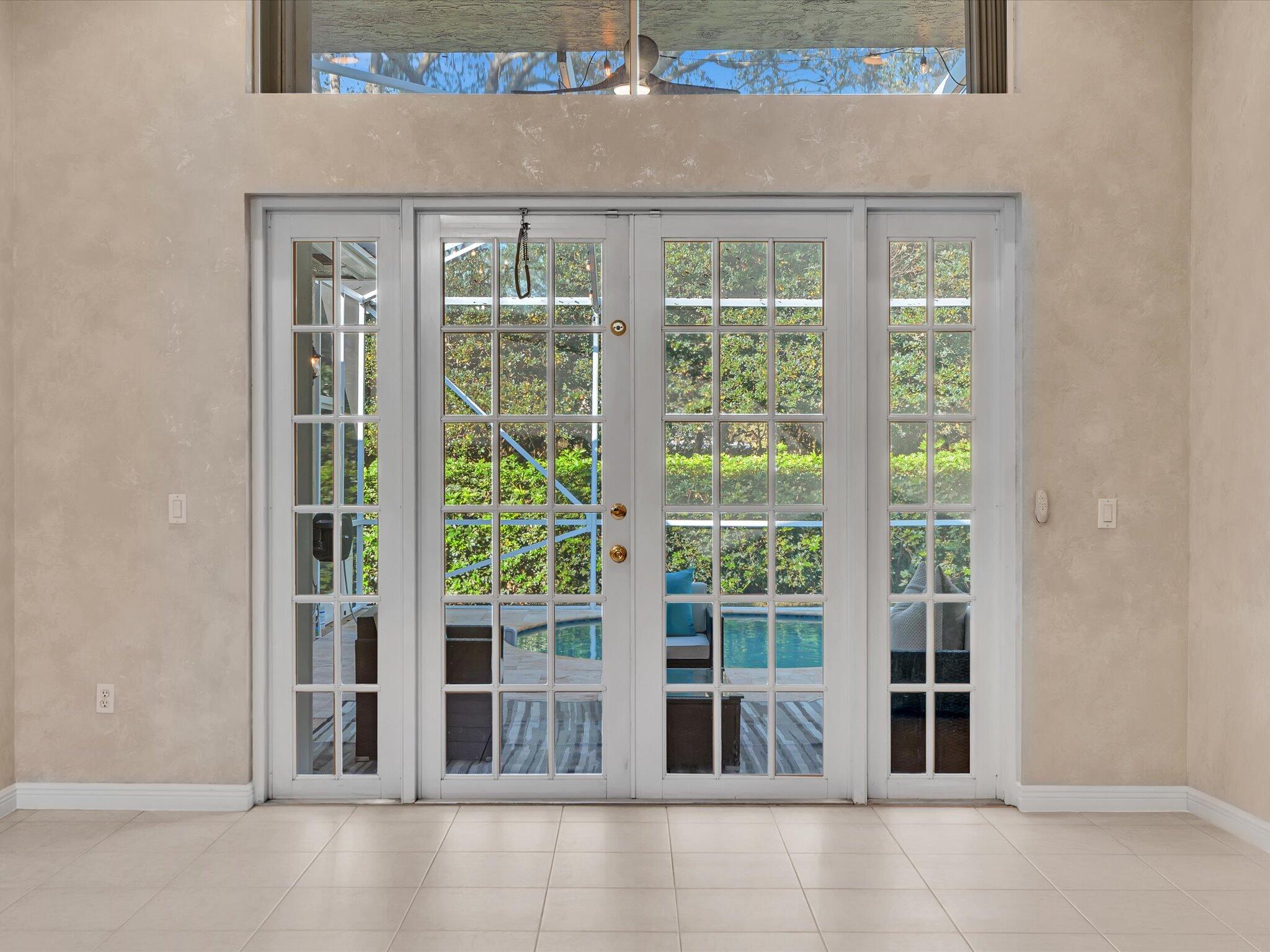 6419 Stonehurst Circle