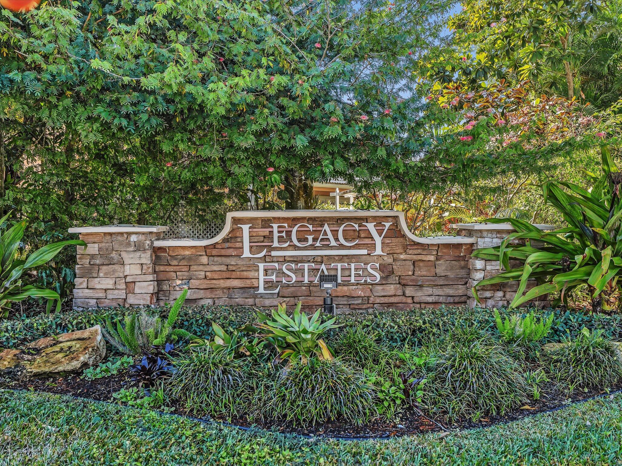 6419 Stonehurst Circle