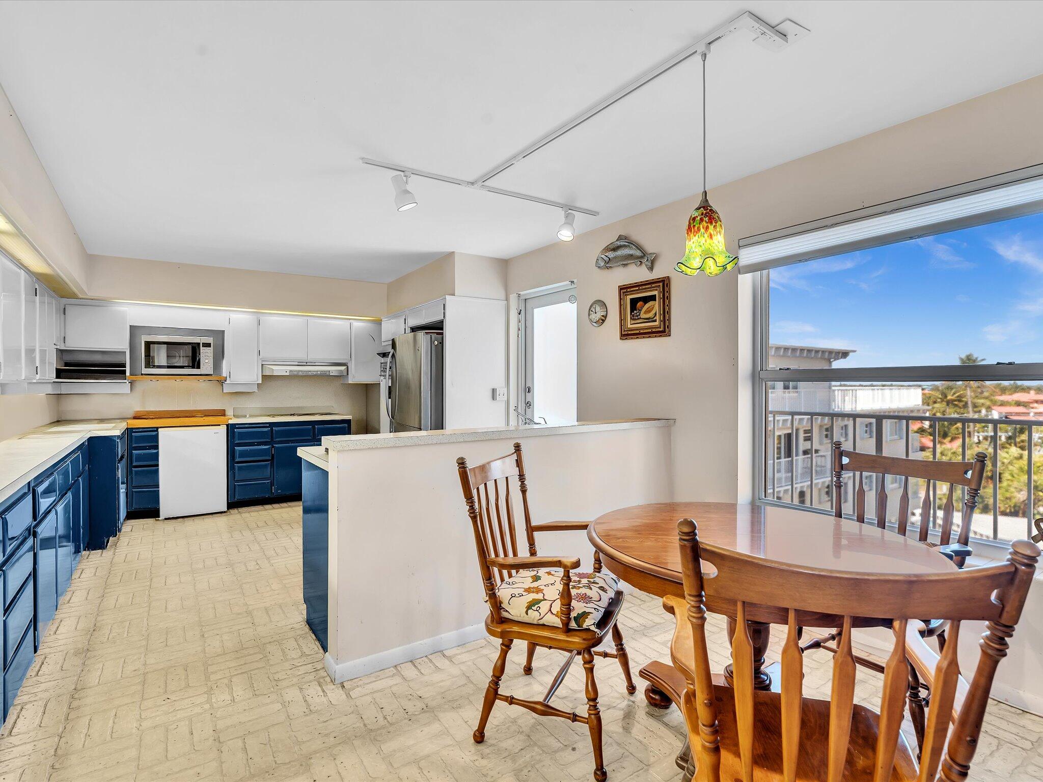 3500 S Ocean Boulevard 500