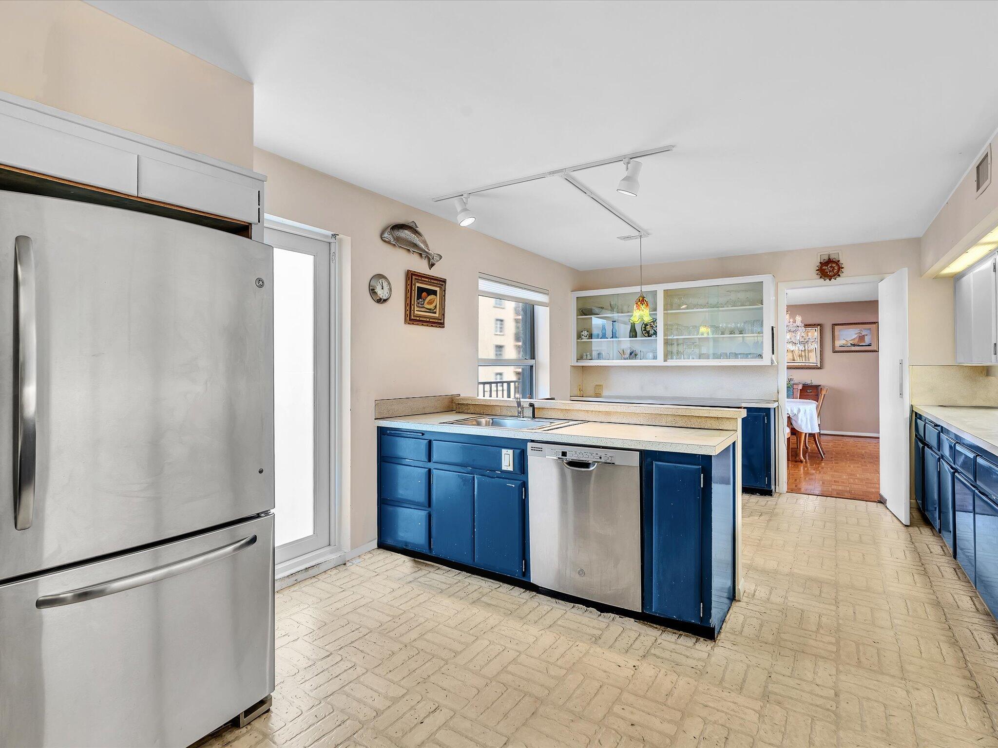 3500 S Ocean Boulevard 500