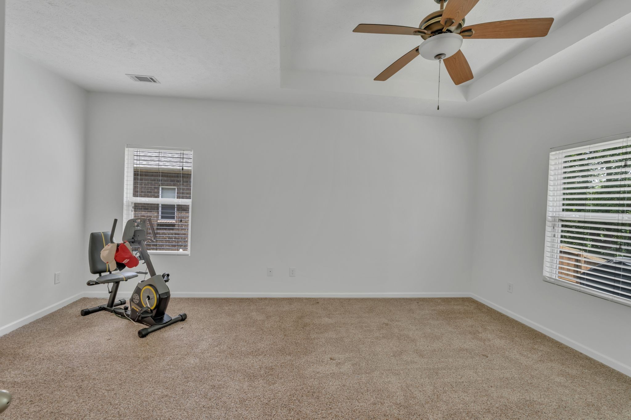 9144 Carissa Dr