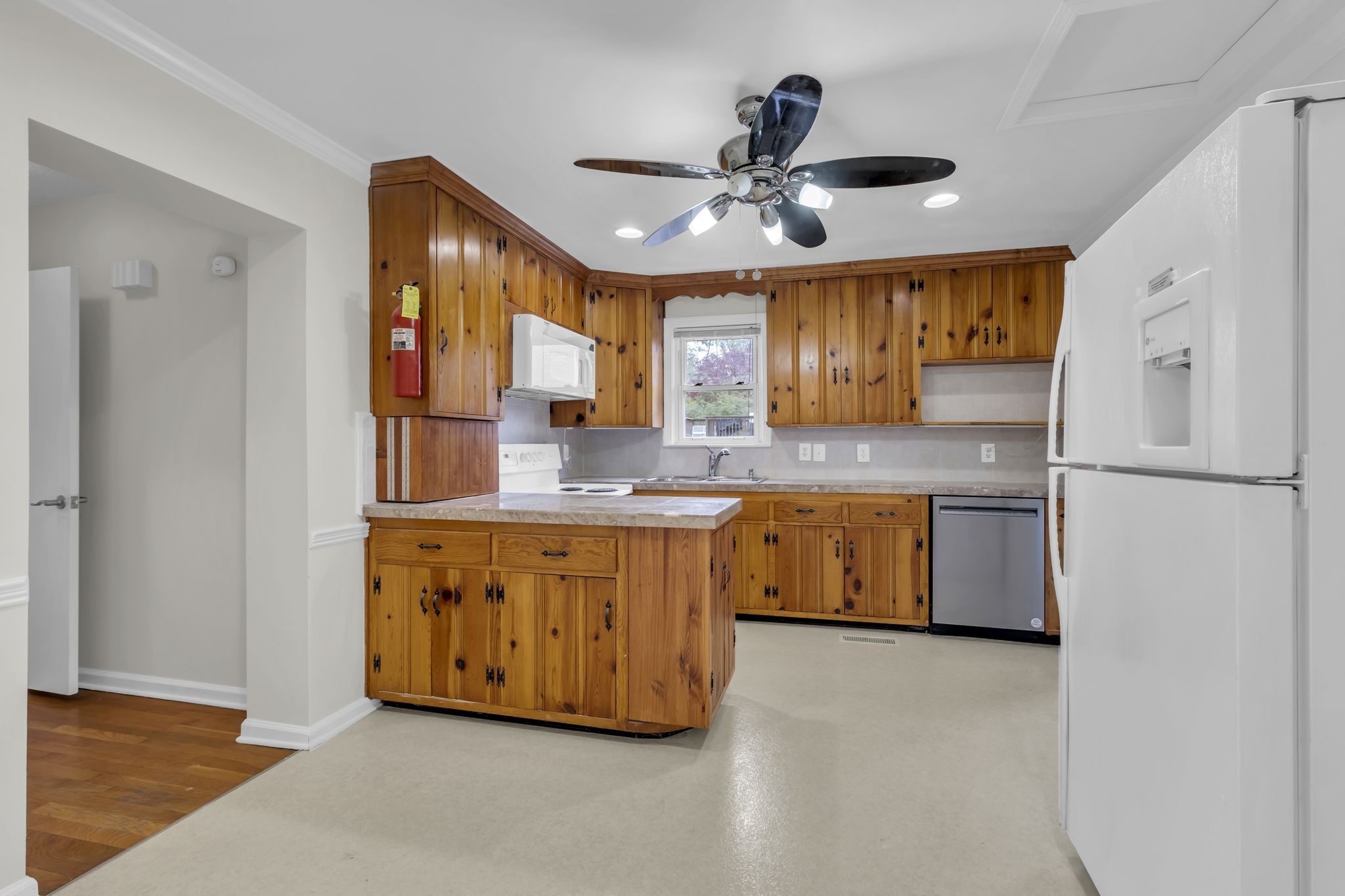 129 Keith Dr
