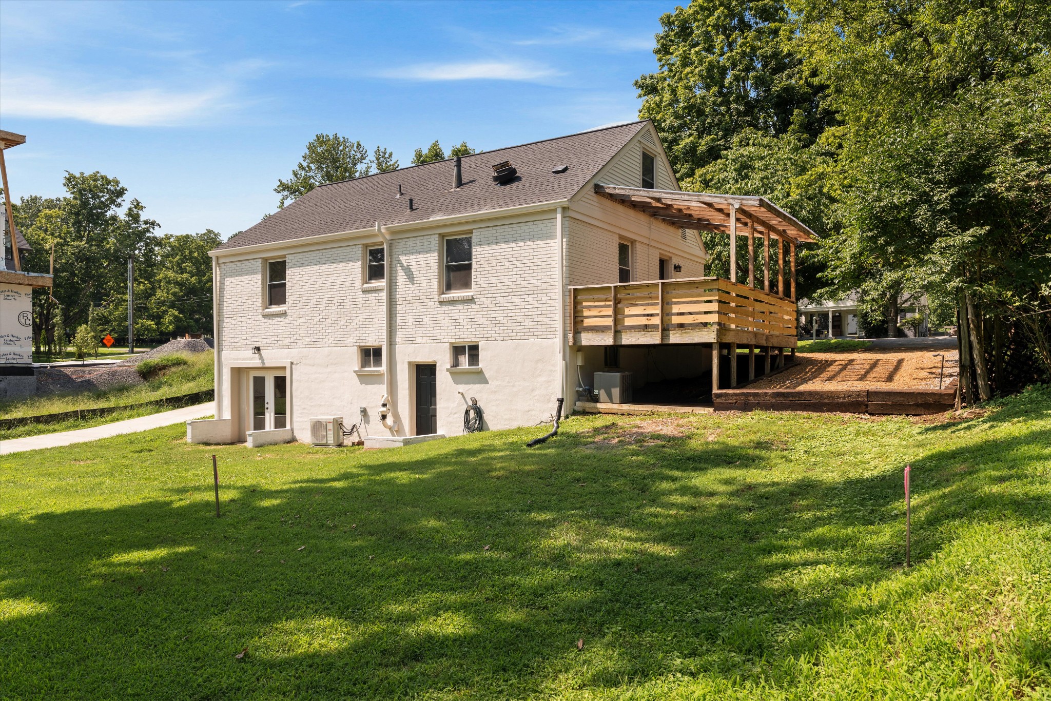 2520 Sheridan Rd