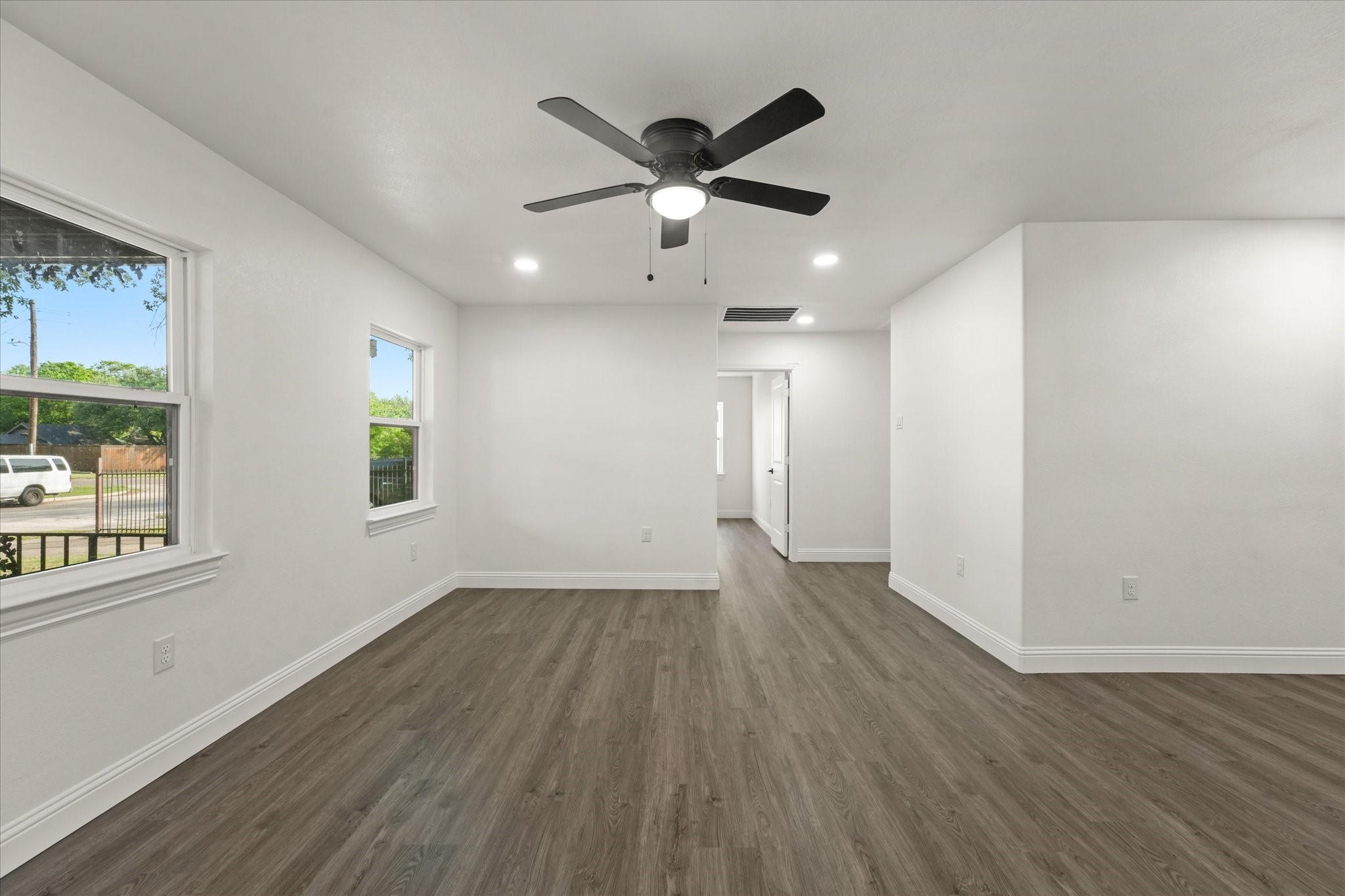 2912 Grayson Drive