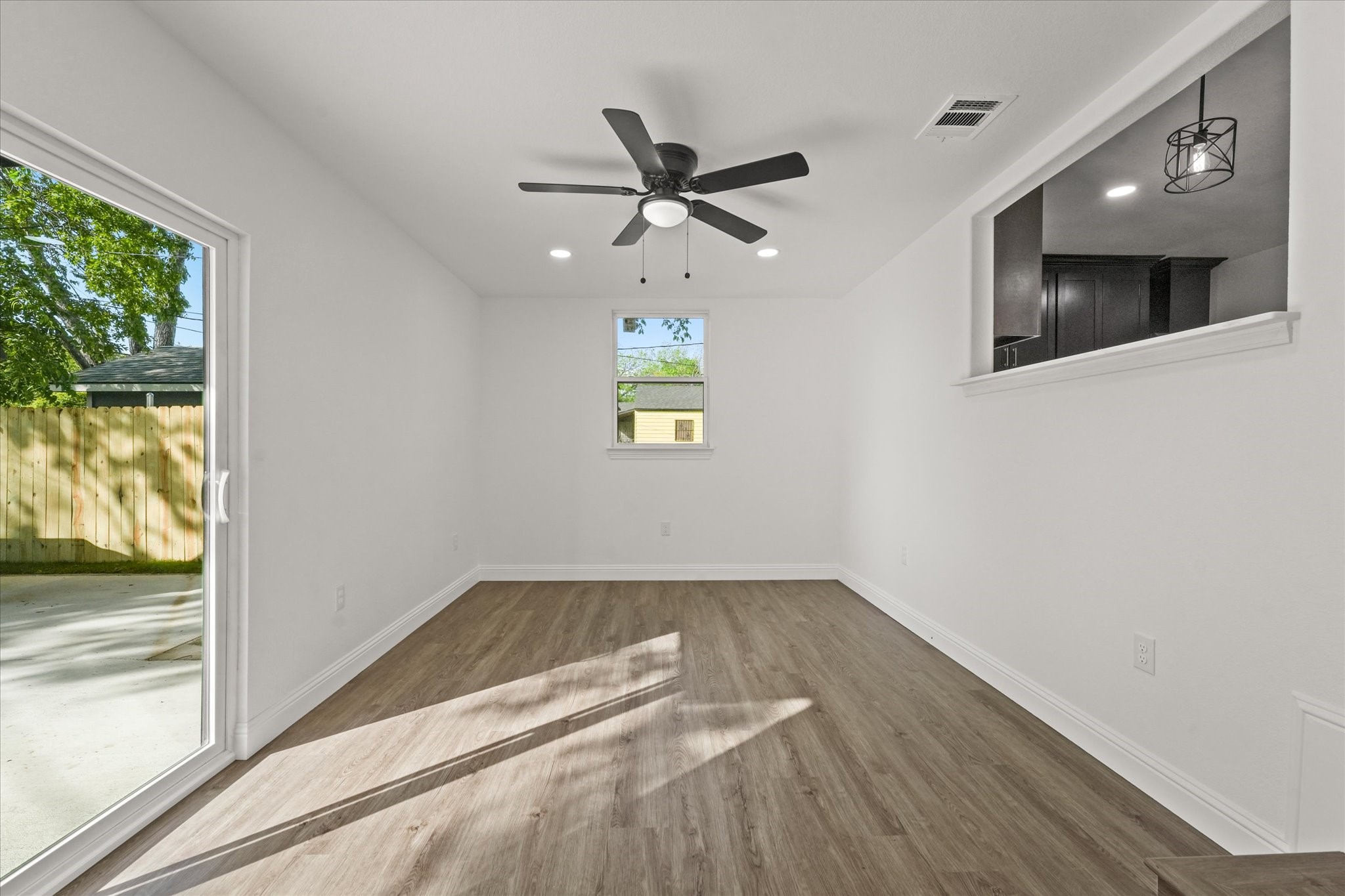 2912 Grayson Drive