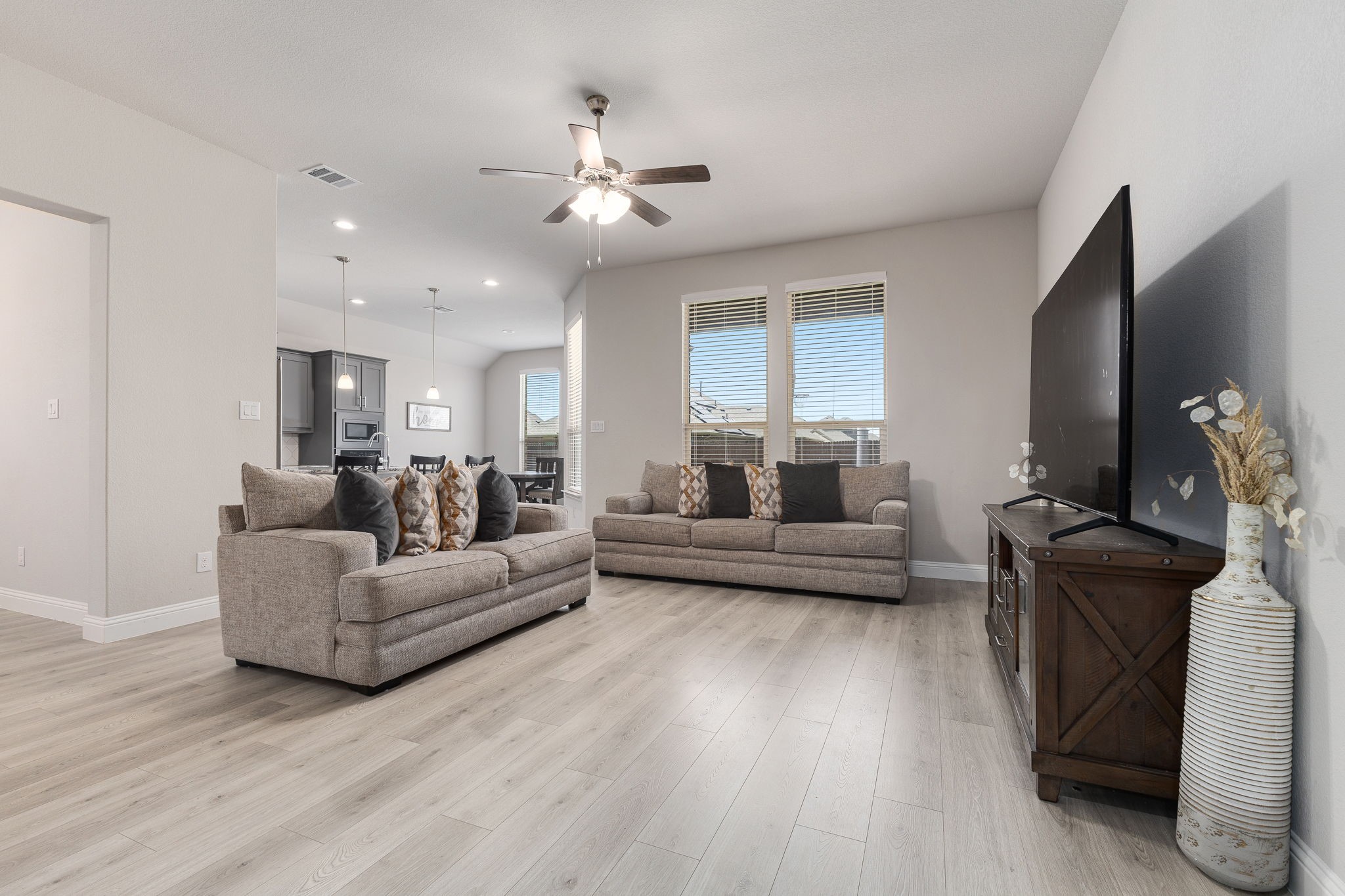 3711 Autumncrest Street