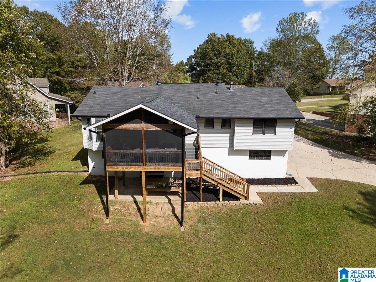 904 GARDENVIEW CIRCLE