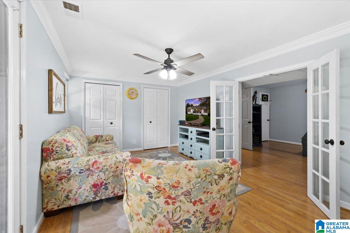 904 GARDENVIEW CIRCLE