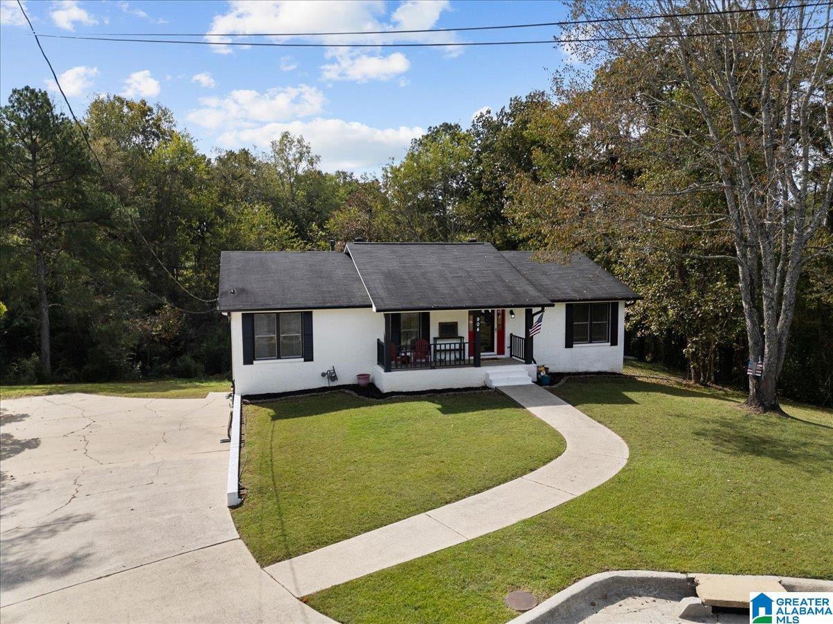 904 GARDENVIEW CIRCLE