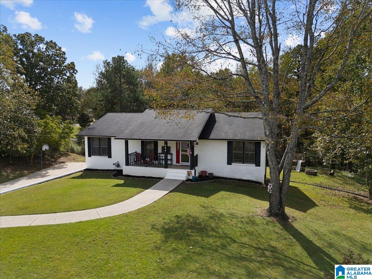 904 GARDENVIEW CIRCLE