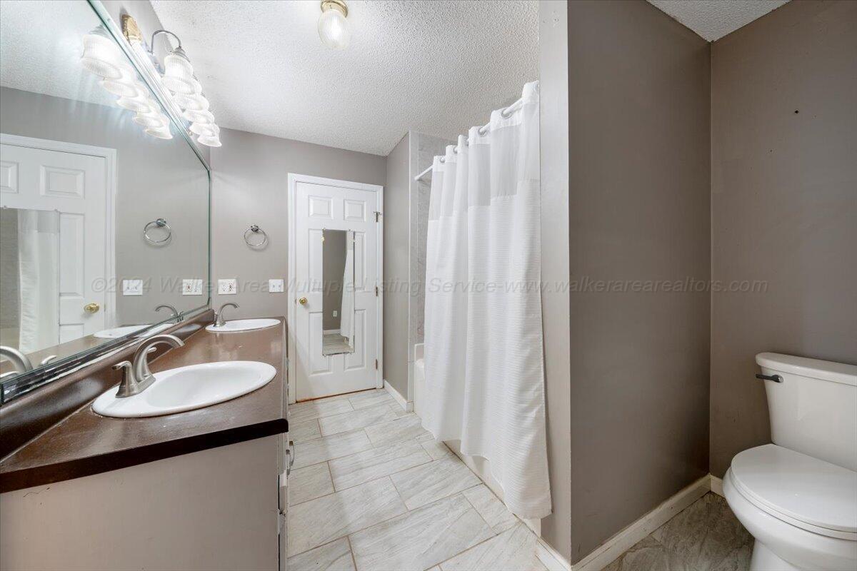 270 OLD PINEYWOODS Rd