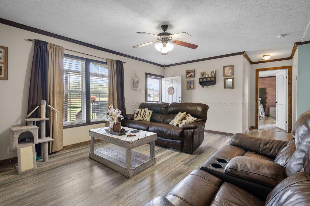 186 EVERETT AARON Ln