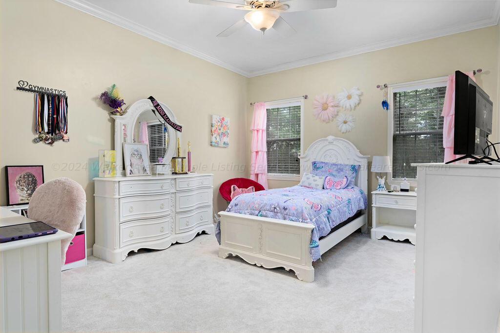 1410 PINEVIEW Rd