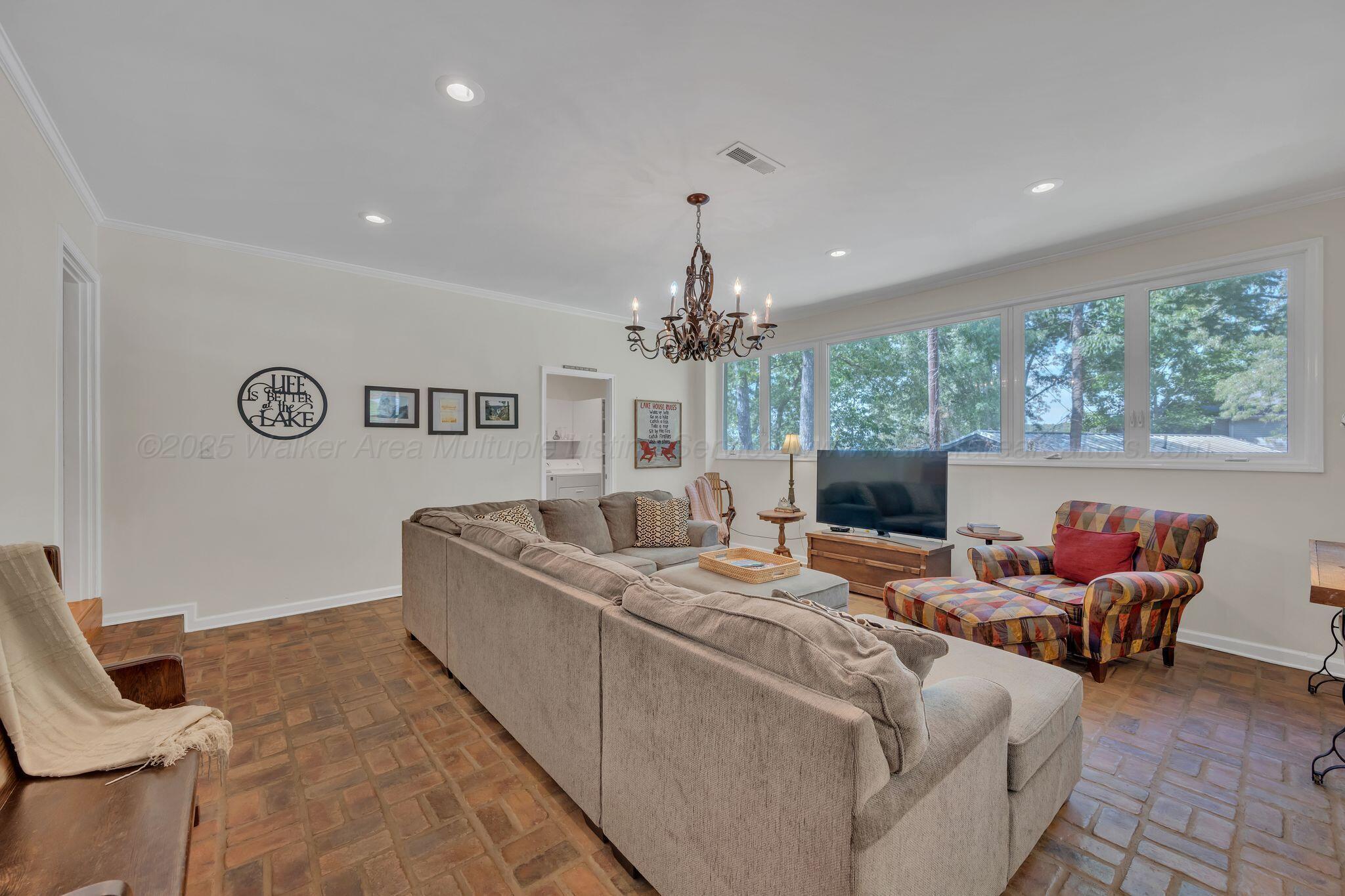 810 CIRCLE M SUBDIVSION Rd