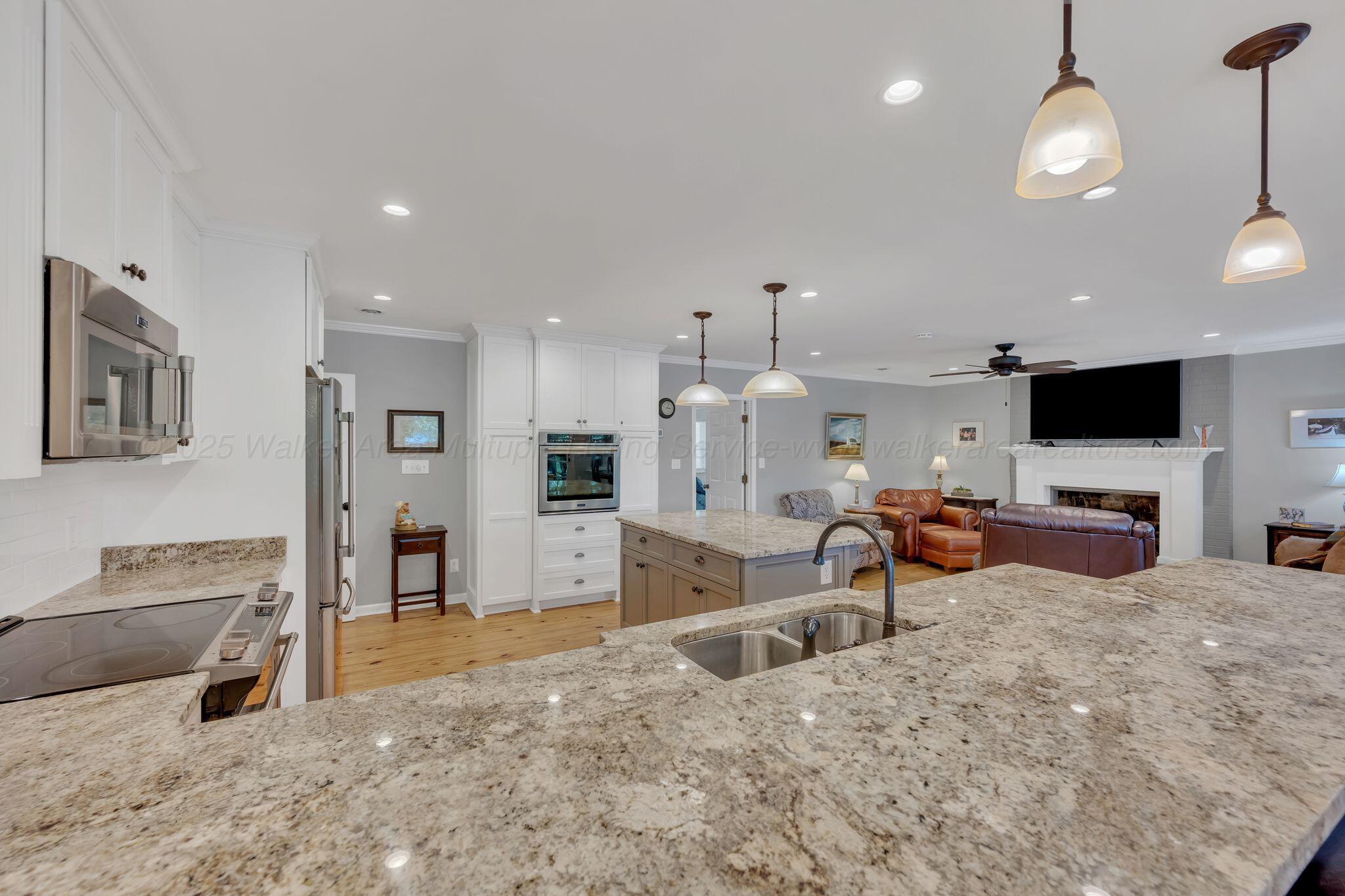 810 CIRCLE M SUBDIVSION Rd