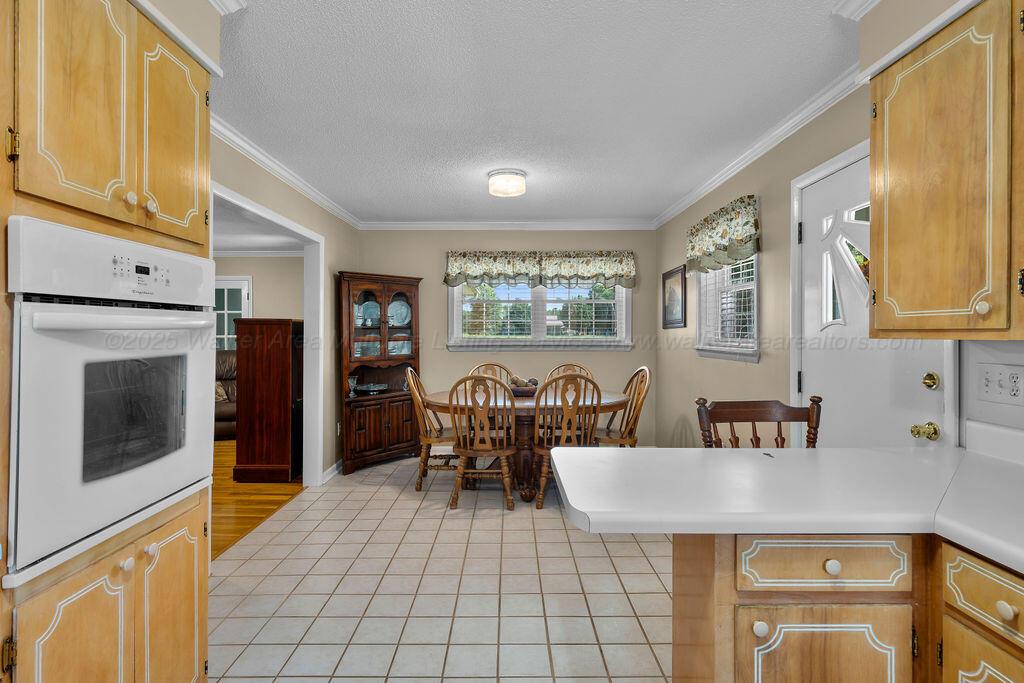 843 BRADFORD Rd