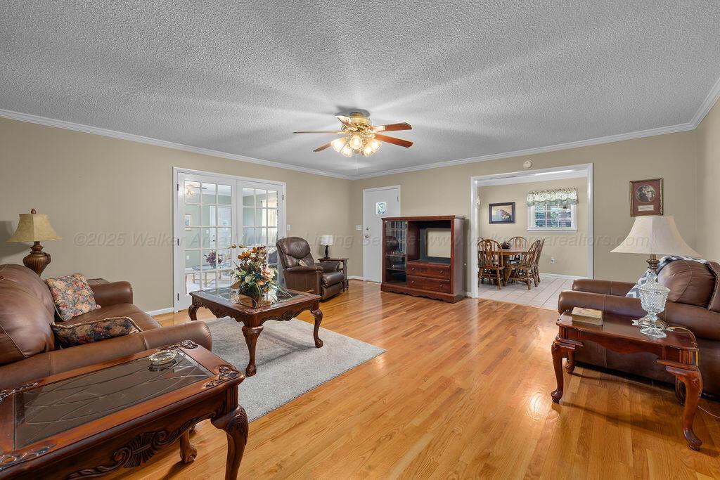 843 BRADFORD Rd