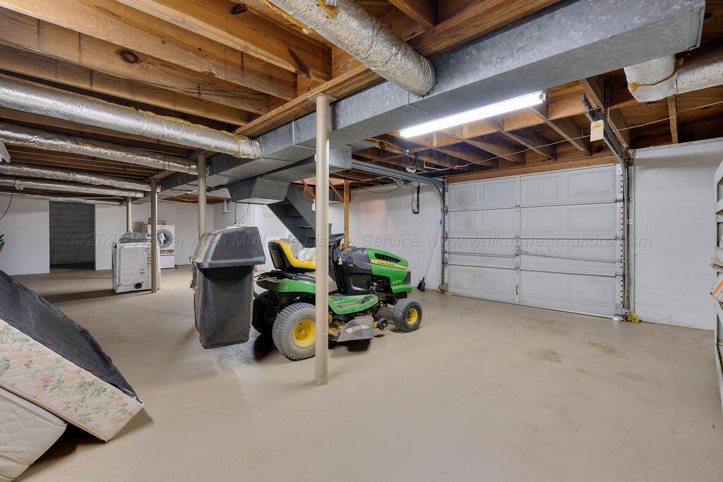 843 BRADFORD Rd