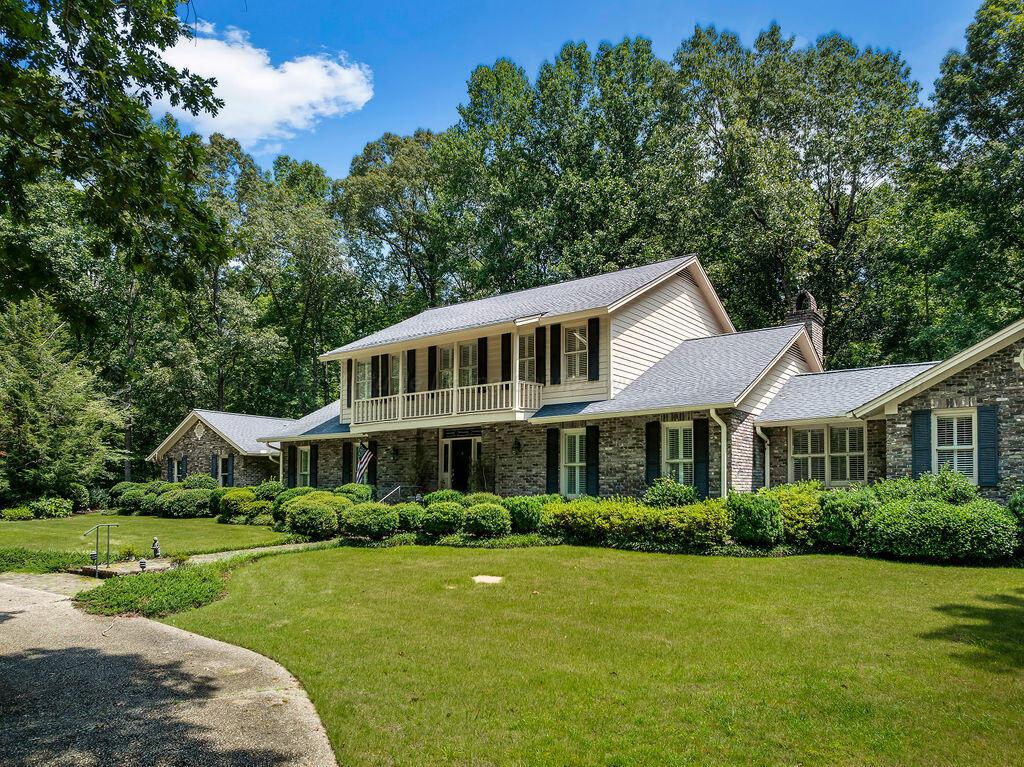 601 GLEN OAKS Cir