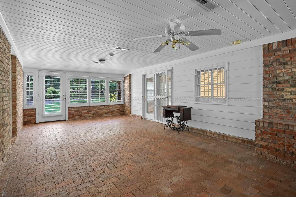 505 3rd Ave