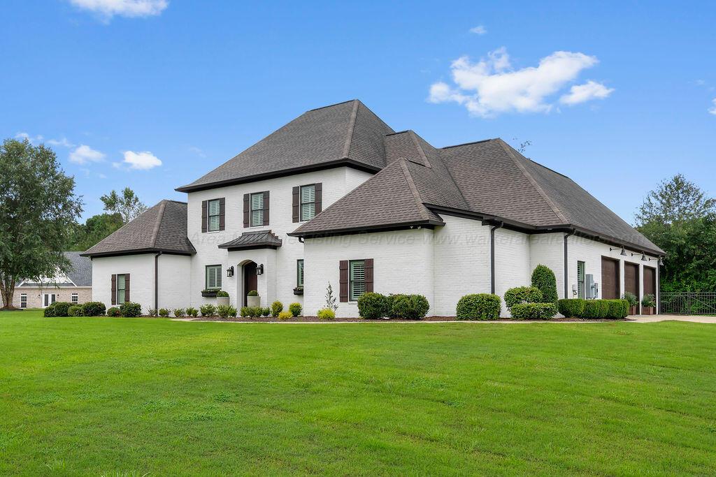 2361 HIDDEN RIDGE Ln