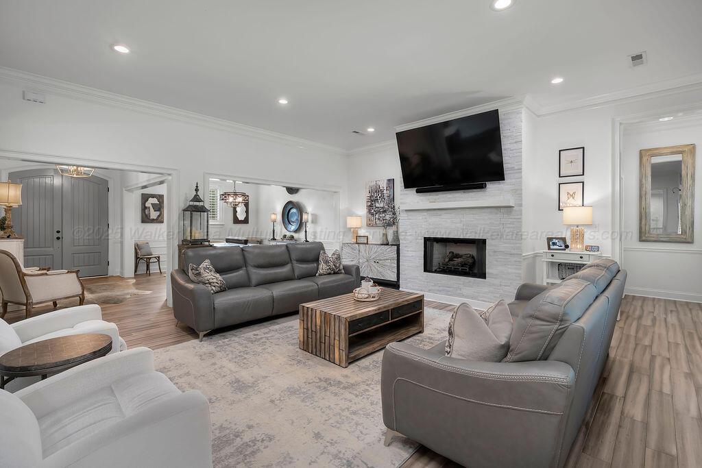 2361 HIDDEN RIDGE Ln