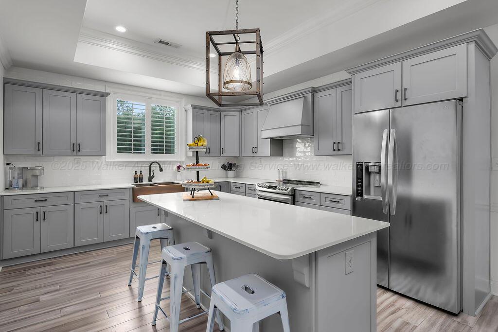 2361 HIDDEN RIDGE Ln