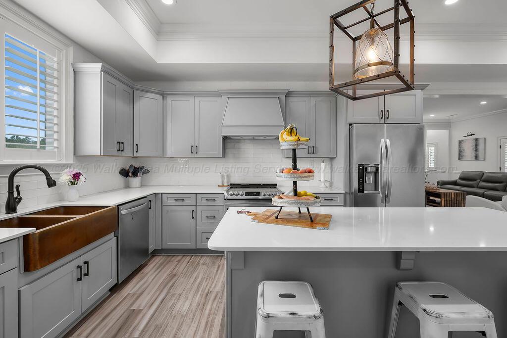 2361 HIDDEN RIDGE Ln