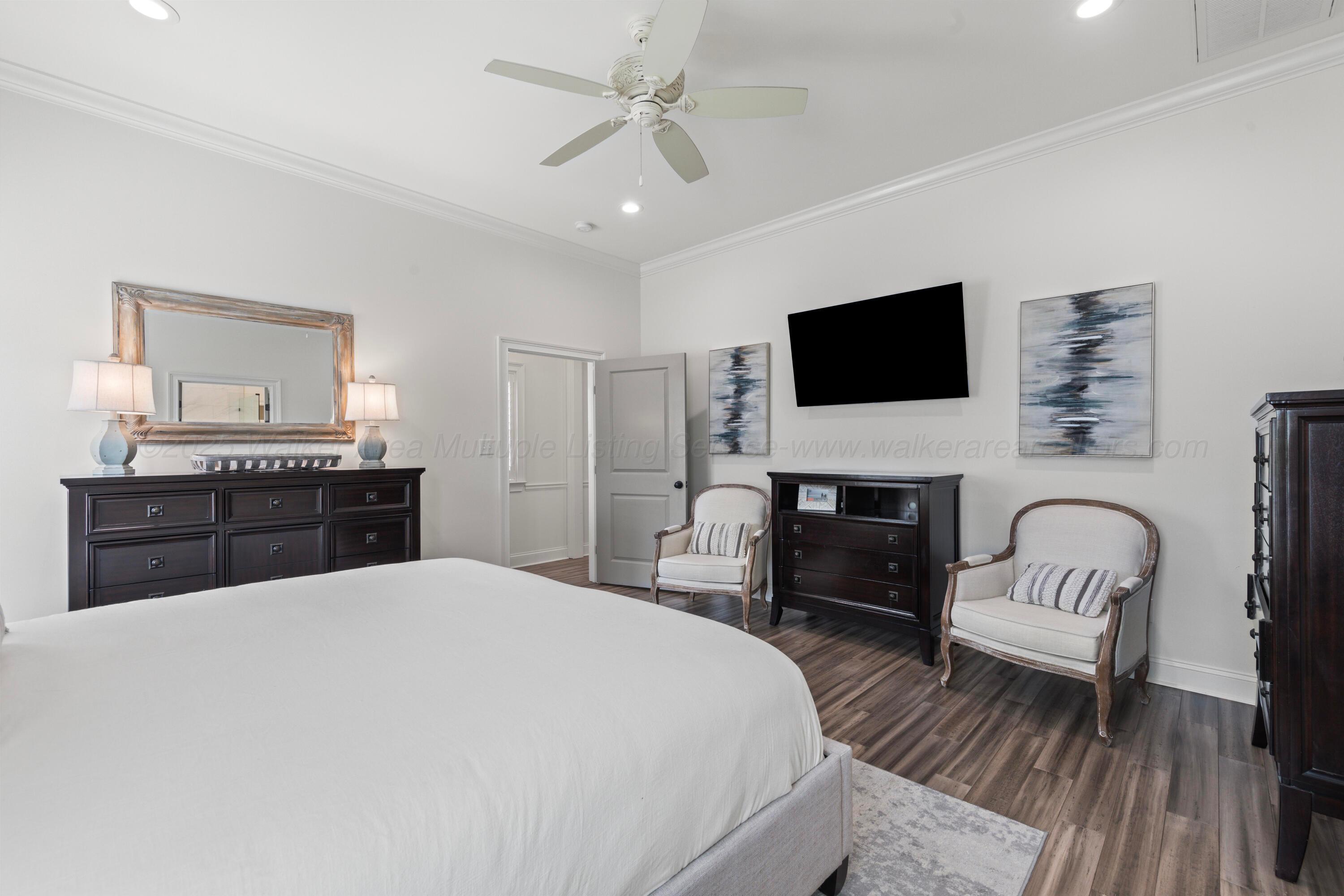 2361 HIDDEN RIDGE Ln