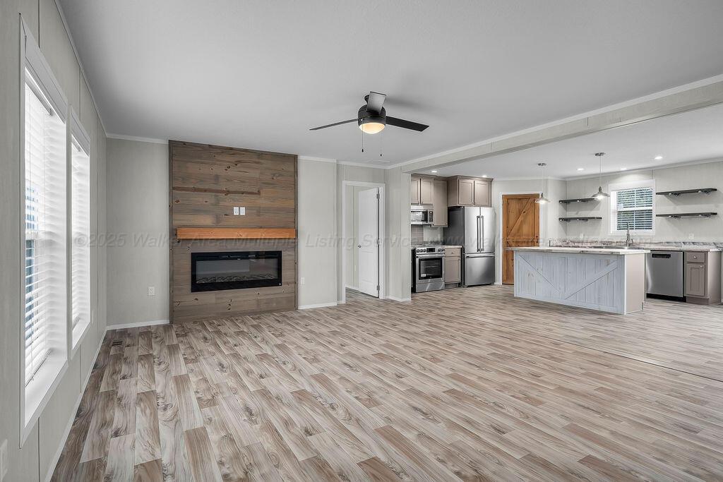 208 WENDY Way