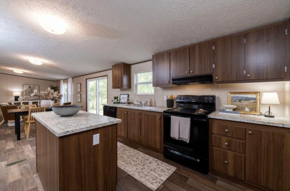 109 TORILEE Ln