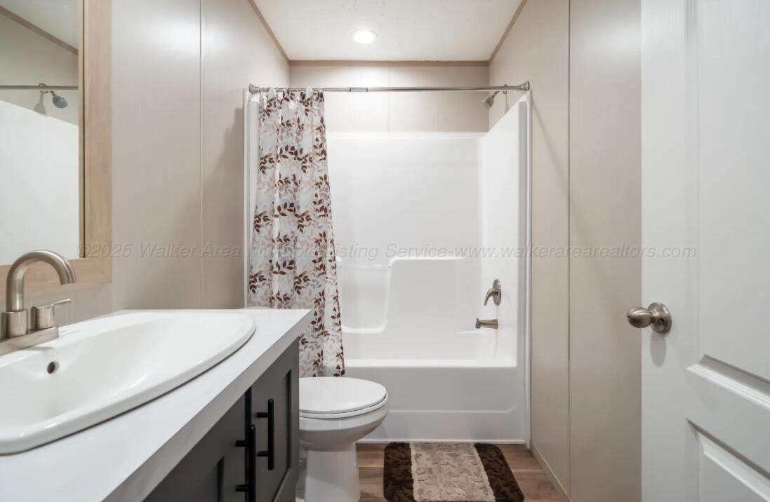 104 TORILEE Ln