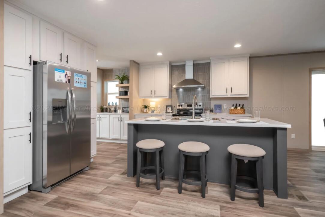 104 TORILEE Ln