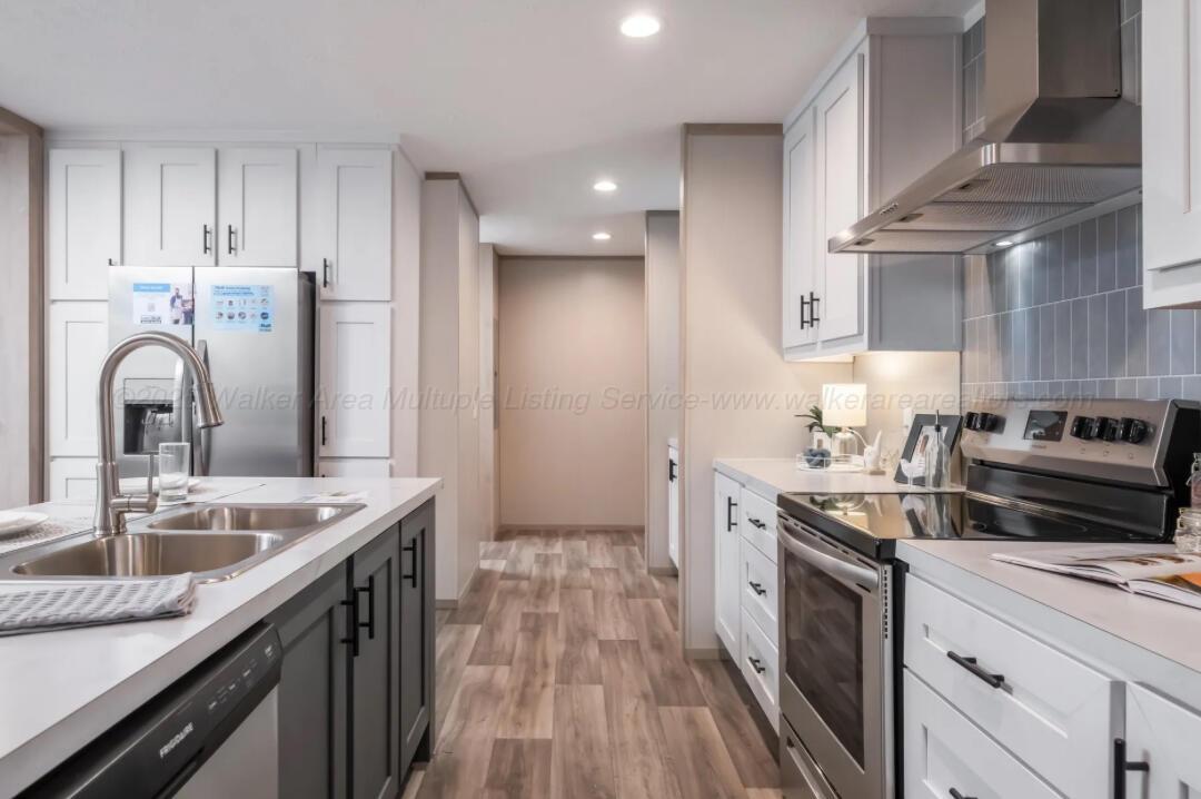 104 TORILEE Ln