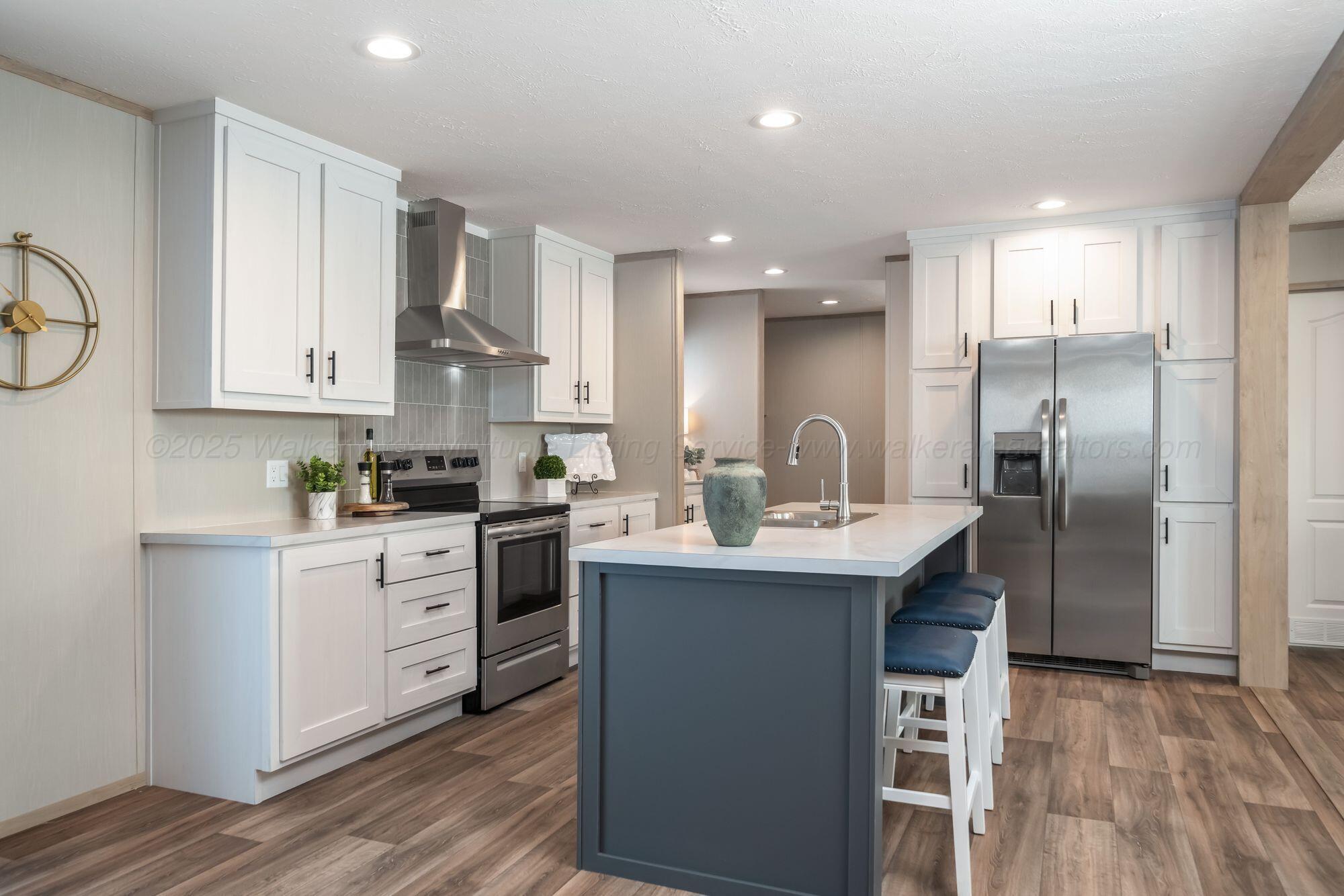 26 TORILEE Ln