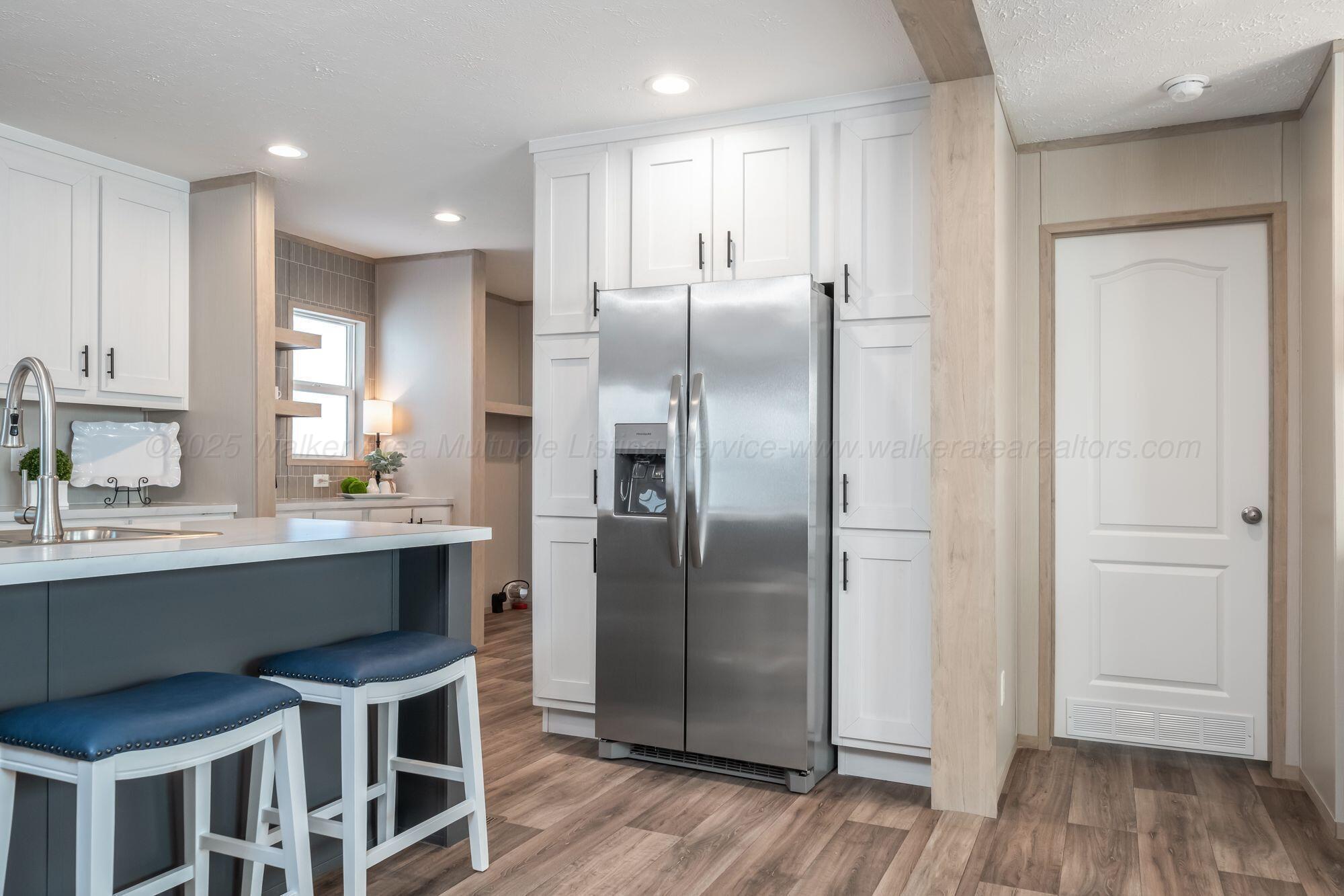 26 TORILEE Ln