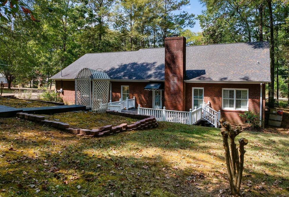 1301 S WALSTON BRIDGE Rd