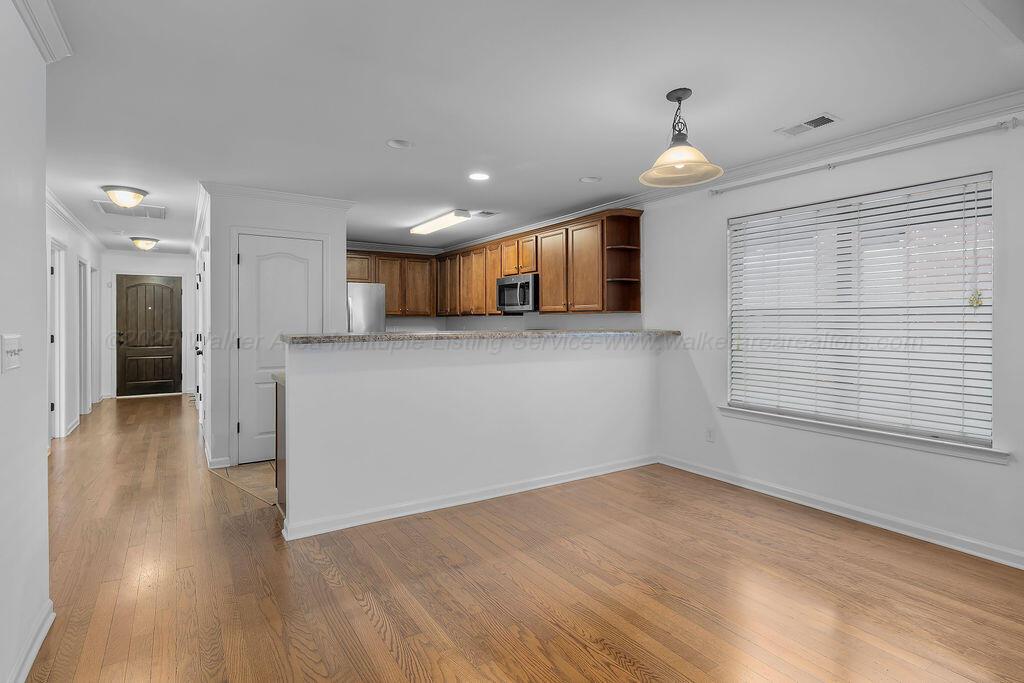 4051 FULTON SPRINGS Ln