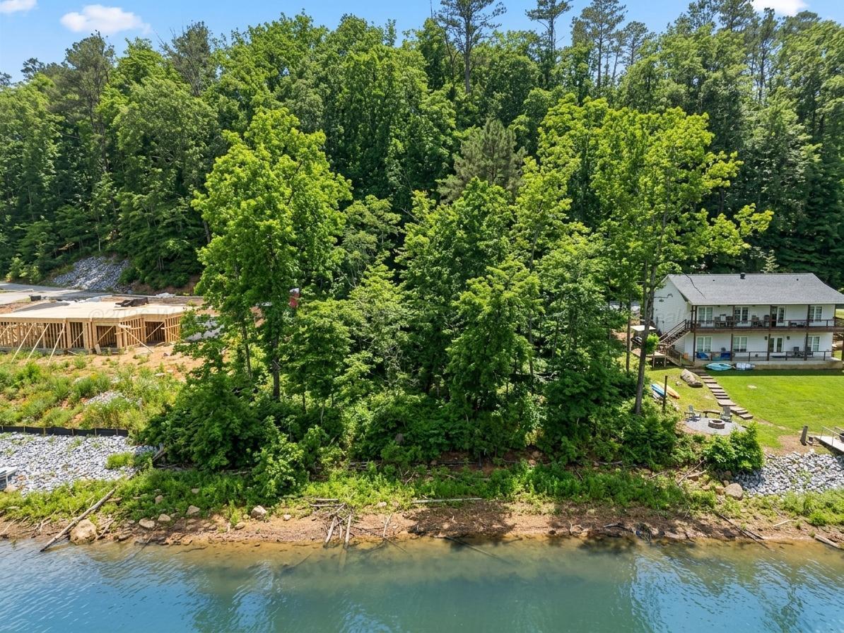 272 NORTHPOINTE Dr