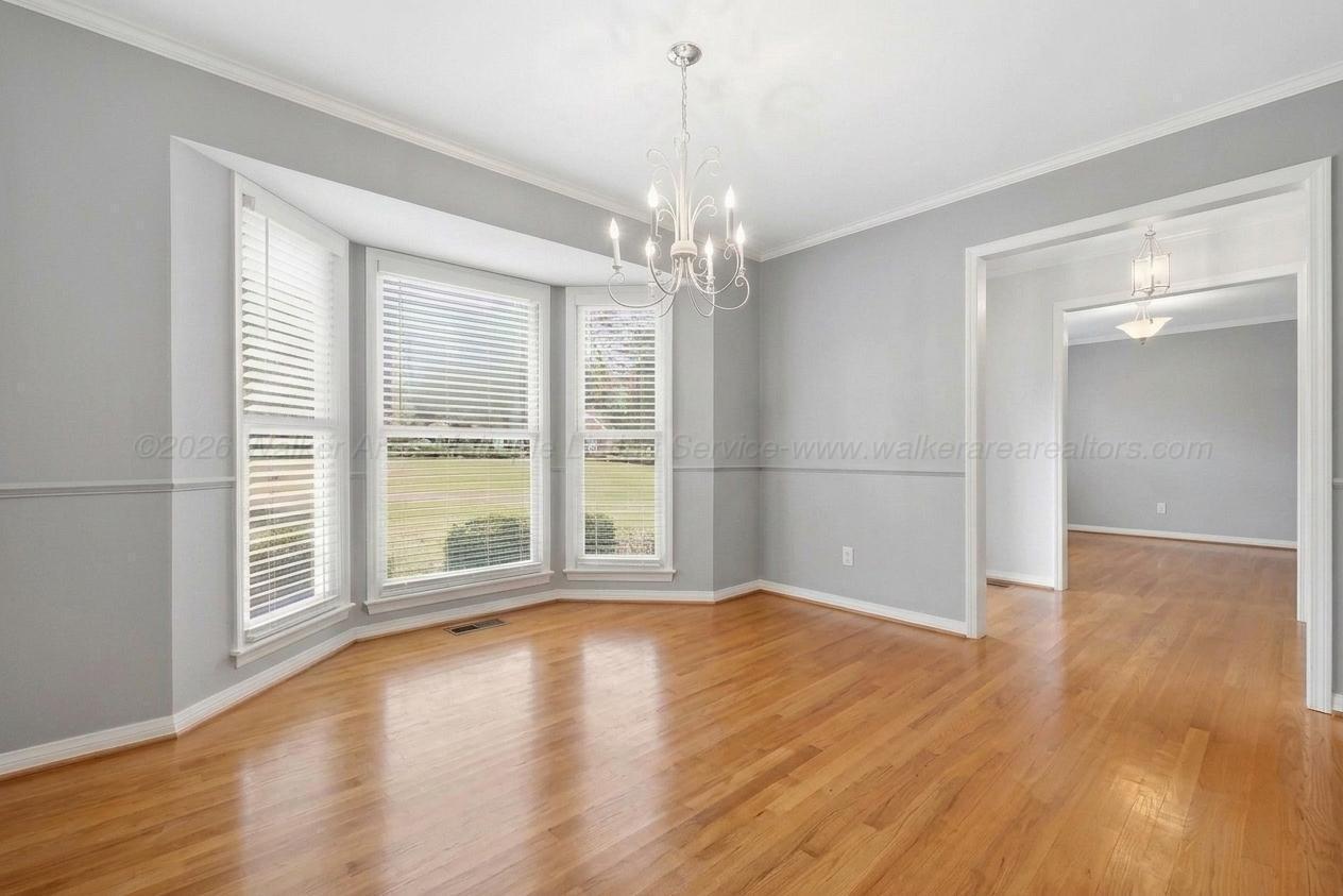 303 HUNTINGTON Trce
