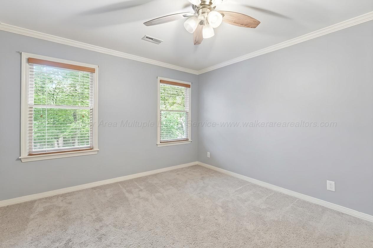 303 HUNTINGTON Trce