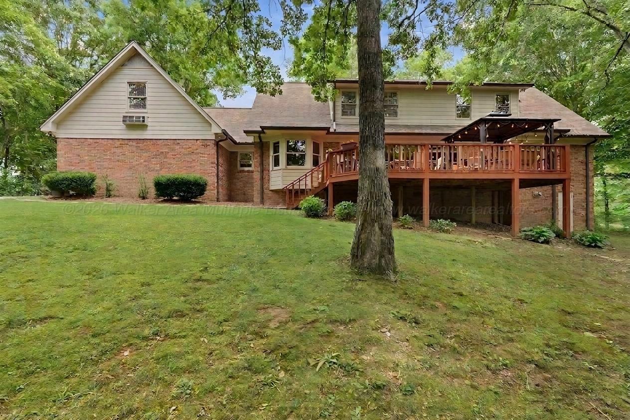 303 HUNTINGTON Trce